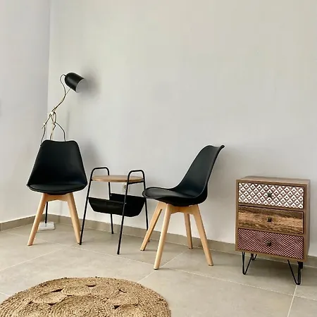 호텔 Fikas 2*