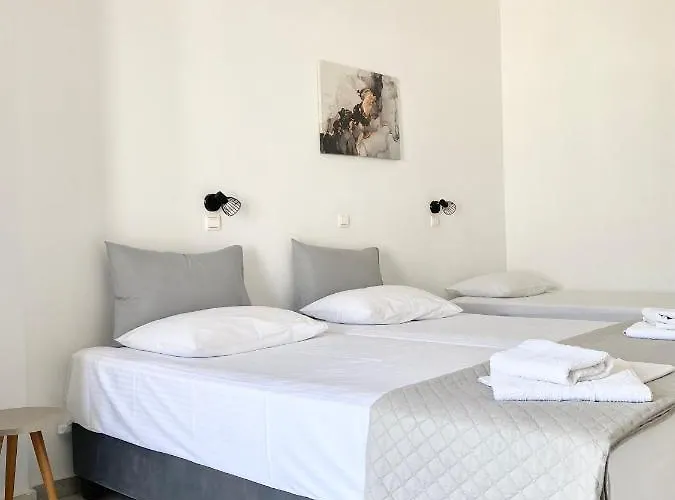 Hotel Fikas Naxos City