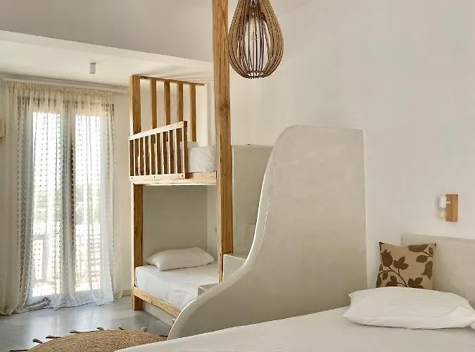 Hotel Fikas Naxos City