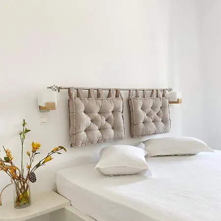 Fikas Hotel 2*